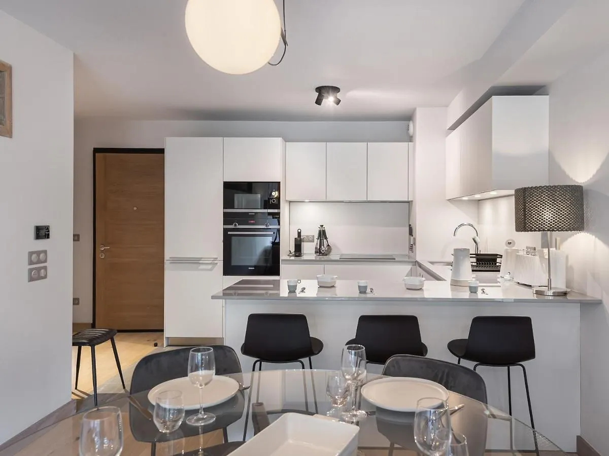 Appartement Neuf A Megeve Avec Piscine Et Espace Detente - Fr-1-569-25