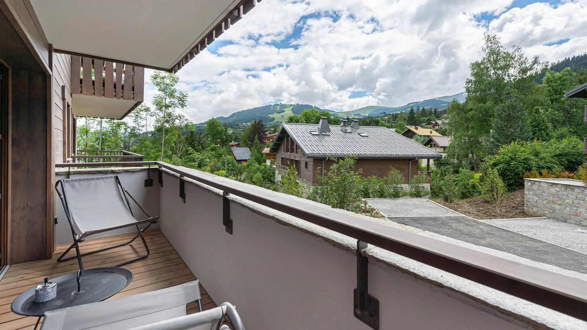 Appartement Neuf A Megeve Avec Piscine Et Espace Detente - Fr-1-569-25